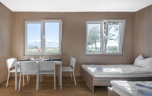 10  Häuser   – 15 Min. vom Strand entfernt