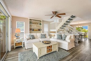 智能电视、电子游戏、DVD 播放器、乒乓球