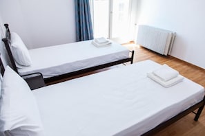 Apartment | 3 bedrooms, iron/ironing board, free WiFi