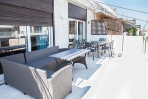 Apartment | Terrace/patio