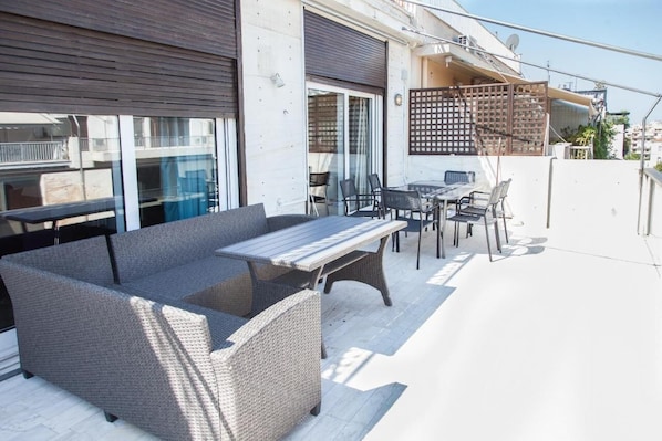 Apartment | Terrace/patio