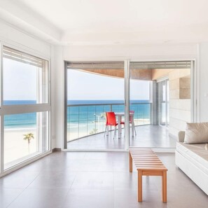 Imagen sin descripción, 2 de 32, botón