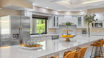 House (Multiple Bedrooms) | Interior