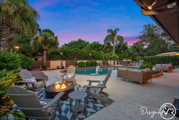 Outdoor pool - 8 BR Heated Pool & Soccer Field (Largo)