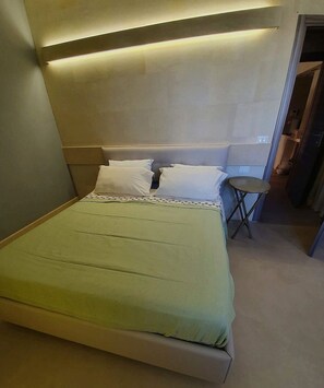 1 bedroom, desk, iron/ironing board, free WiFi - Otranto vacation home Elena. Comfort a stone's throw from the sea. (Otranto)