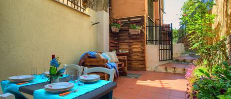 Ristorazione all'aperto