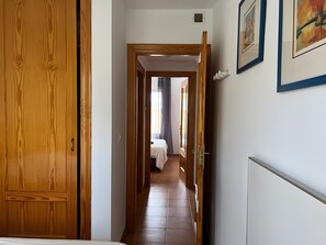 2 habitaciones, wifi gratis y ropa de cama 