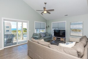 Téléviseur, lecteur de DVD