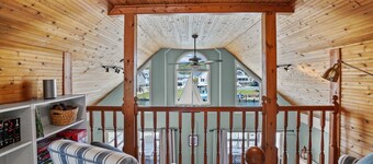 Off Duty - Pet Friendly, Waterfront!