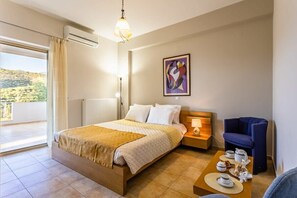 2 bedrooms, iron/ironing board, travel crib, WiFi