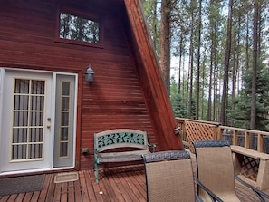 Terrace/patio - Happy Trails:  Modern Cabin in the Woods, One Level Home, Easy Access (Angel Fire)