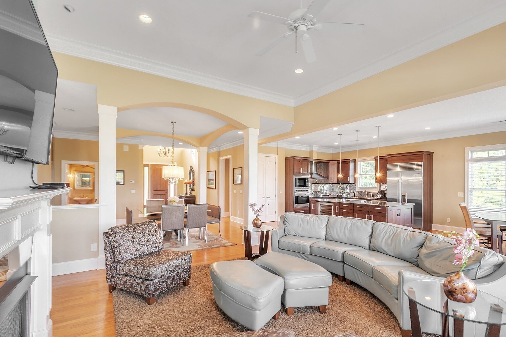 House, 4 Bedrooms | Living room