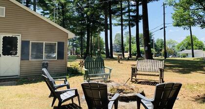 TOWERING PINES! Charming 2 bedroom cottage near lakes in WAUTOMA