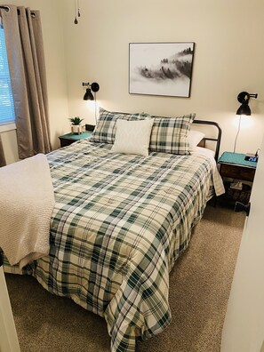 2 habitaciones, tabla de planchar con plancha y wifi gratis