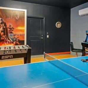 Games room - Charming 6BR Villa by Disney w/ Pool/Comfy Spaces (Davenport)