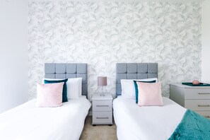City Apartment | 2 bedrooms, free WiFi