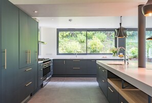 Fridge, microwave, oven, dishwasher - Lower Standen Farmhouse by Bloom Stays that sleeps 13 guests  in 5 bedrooms (Benenden)