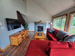 Smart TV, fireplace, books - Private hot tub, Trails, Deck, Incredible views ! (Dillon)