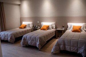 Superior-værelse til 3 personer | Premium-sengetøj, dundyner, senge med topmadrasser, minibar