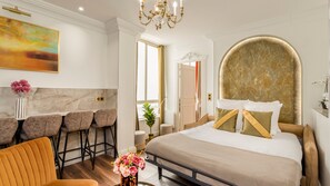 Room - Merveil - Luxury Suite - Louvre - Rousseau (Paris)