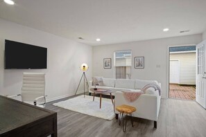 TV, fireplace, computer monitors