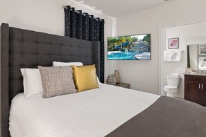 5 bedrooms, iron/ironing board, travel cot, WiFi - Dream Escape | 5BR Villa with Private Pool (Davenport)