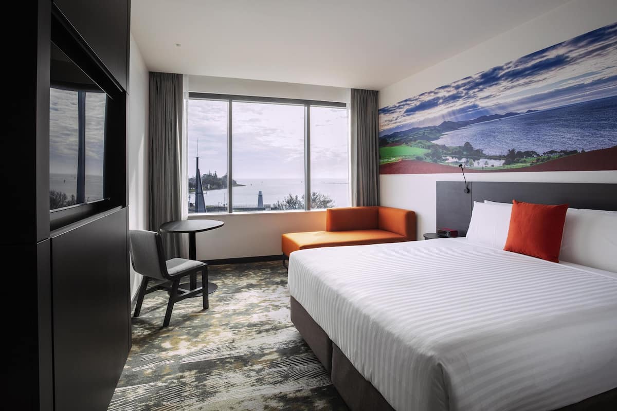 Chambre Supérieure, 1 très grand lit, vue océan | Literie de qualité supérieure, minibar, coffres-forts dans les chambres