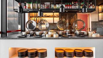 Café da manhã com buffet todos os dias (AUD 35 por pessoa)