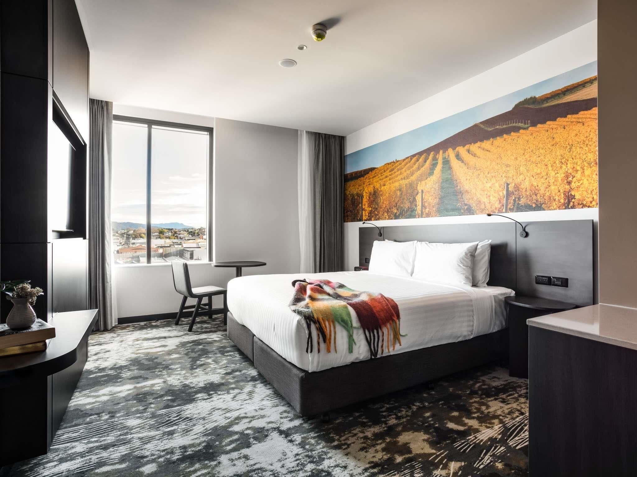 Superior-Zimmer, 1 King-Bett, barrierefrei, Meerblick | Hochwertige Bettwaren, Minibar, Zimmersafe, individuell dekoriert