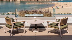 2 barer/lounger og takterrassebar