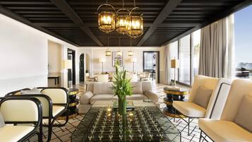 Suite, 3 Bedrooms (Ambassador Gold) | Minibar, in-room safe, laptop workspace, blackout drapes