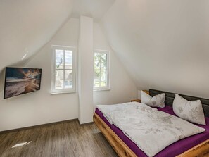 3 عدّة غرف نوم وسرير سفر وواي فاي مجانًا