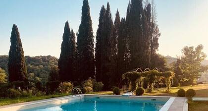 Apartment in a castle, park and pool included.