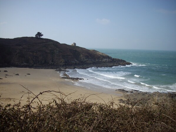 Ubicación cercana a la playa