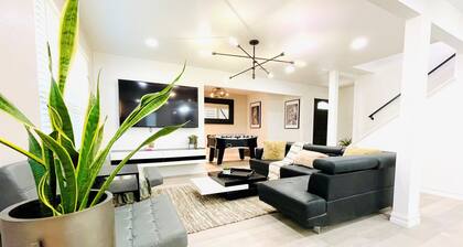 Illumination Home *WALK to AT&T Stadium: 5 Bedroom, 2 King Bed