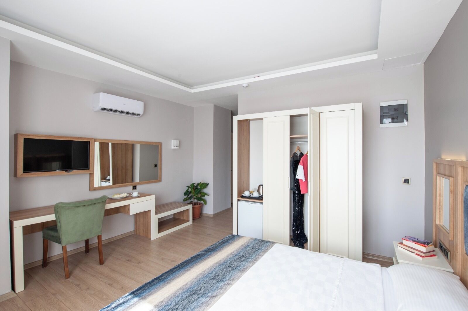 ห้องเบสิกดับเบิลหรือทวิน | ตู้นิรภัยในห้องพัก, Wi-Fi ฟรี