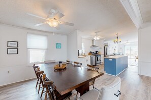 Dining - Dog-friendly, canal-front home with community pool & tennis, dock, & WiFi (Ocean City)