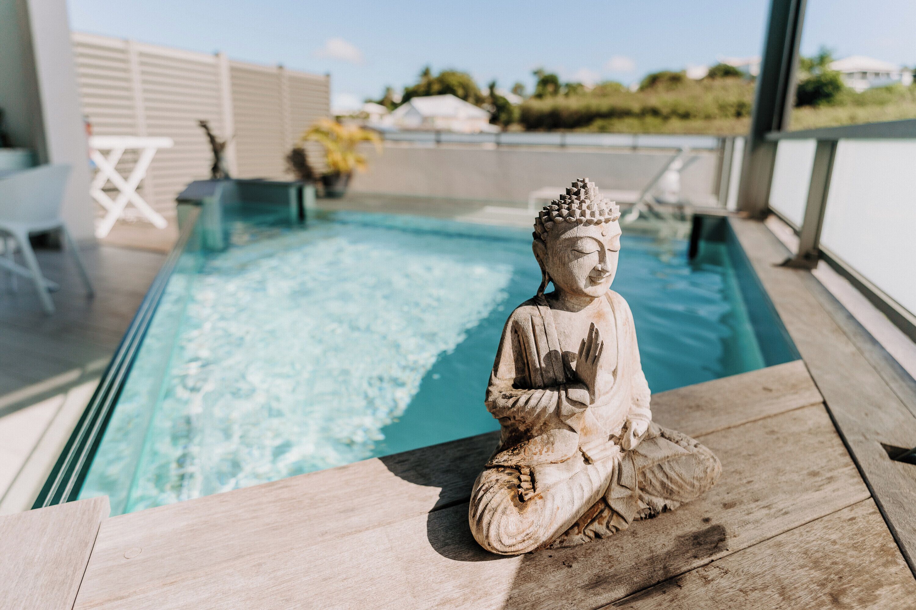 حمّام سباحة خارجي