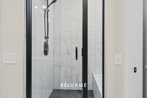 Hair dryer, towels - Reluxme | Uptown-High Rise w/ Stunning Views (Charlotte)