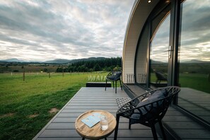 Luxury Cabin, Multiple Beds, Valley View | Terrace/patio