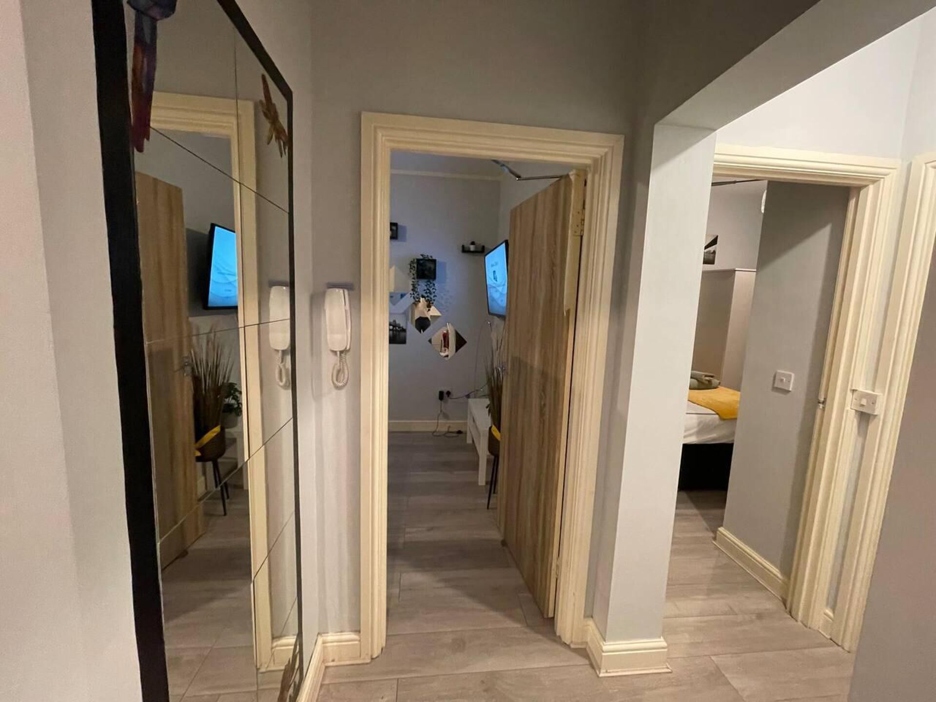 Lejlighed - flere senge | 2 soveværelser, strygejern/strygebræt, gratis Wi-Fi, sengetøj