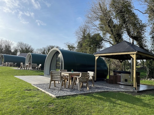 Kinelarty Luxury Glamping Pods