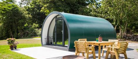 Luxury Cabin | Terrace/patio