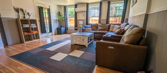 Relaxing Hot Tub Getaway