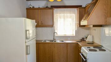 冰箱、烤箱、炉灶、茶具/咖啡用具