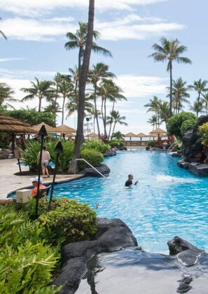 Outdoor pool, a heated pool - Your Maui vacation awaits! (Maui)