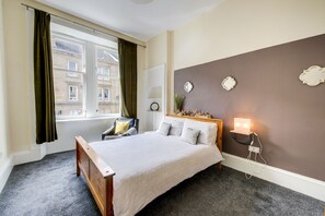 Leilighet – city, privat bad | 2 soverom