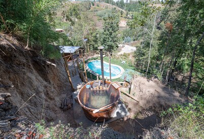 Ecolodge And Wines with native nature, where Chilean wine was born.