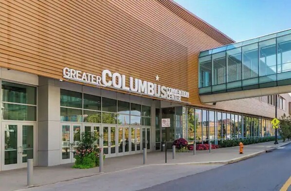 A building with a sign reading "Greater Columbus Convention Center."
