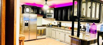 Casa de las palmas within walking distance of the boardwalk